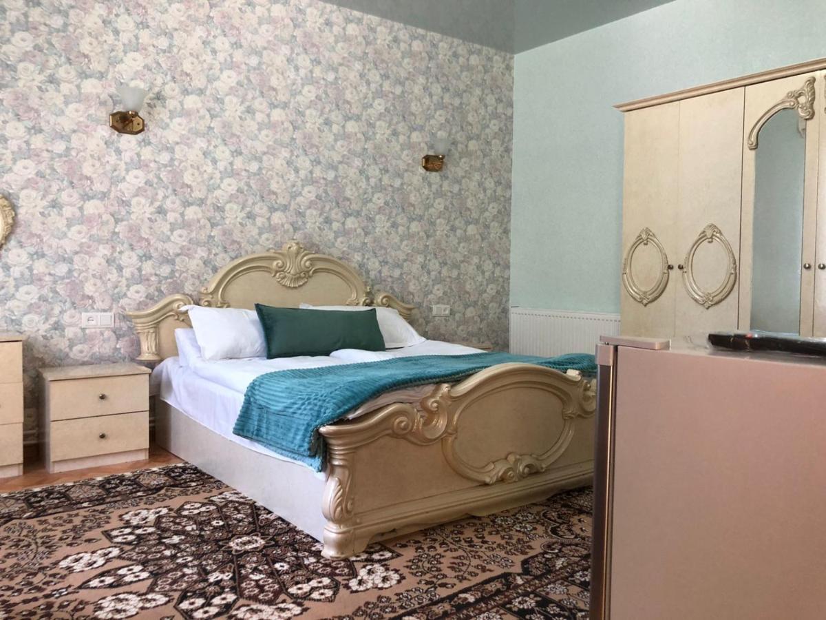 Hestia Hotel Гюмри Екстериор снимка